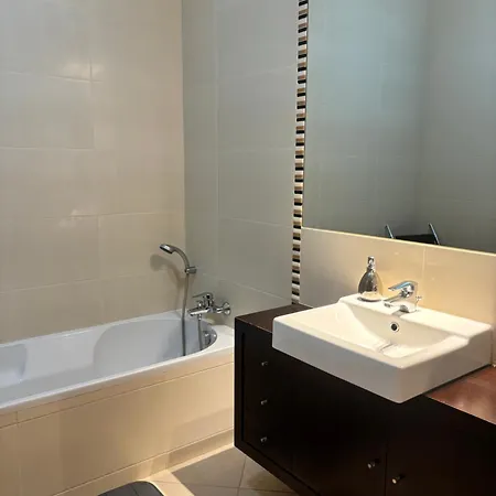 Avec Piscine شقة البوفيرا