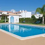 Avec Piscine Apartman